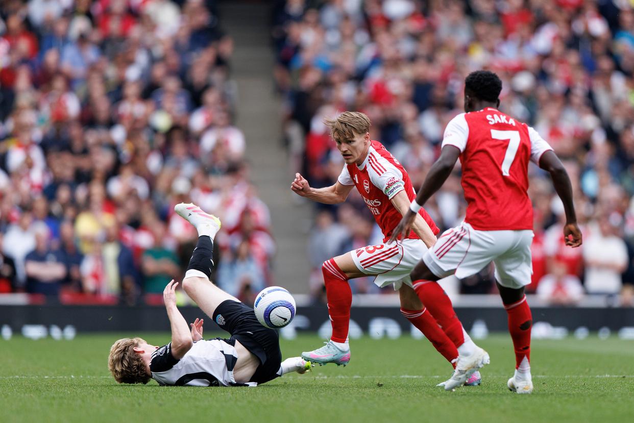 九州娱乐官方网站登录入口（九州娱乐体育、真人、游戏）-阿森纳胜切尔西，引领英超联赛榜首位置的简单介绍