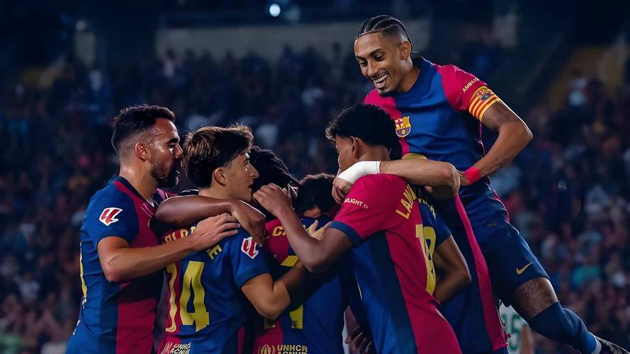 包含巴伦西亚斯制胜进球,迎来职业生涯高光时刻的词条 包含巴伦西亚斯制胜进球,迎来职业生涯高光时刻的词条