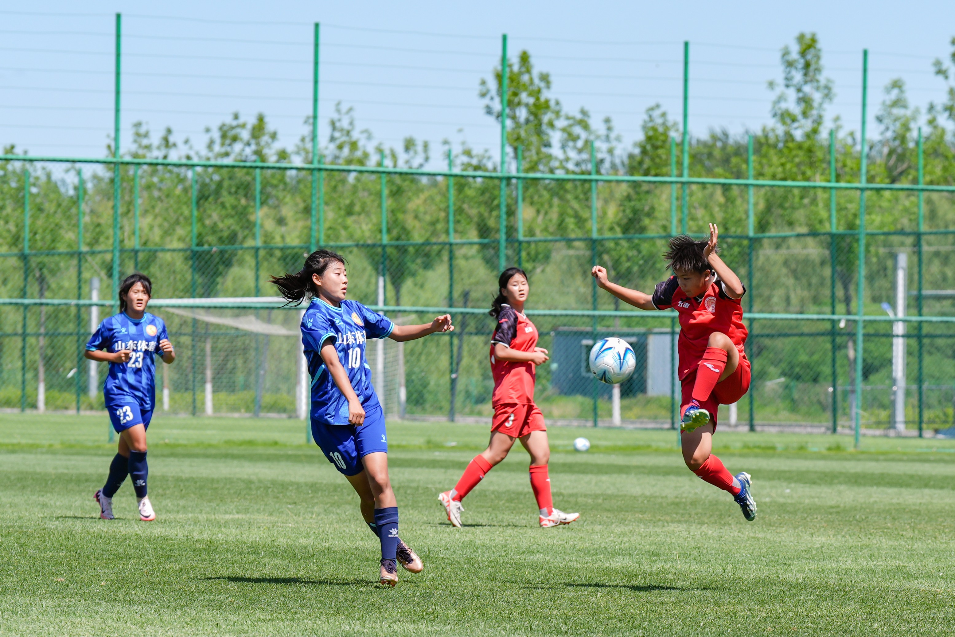 关于女足比赛的精彩瞬间,让球迷欢呼叫好的信息 关于女足比赛的精彩瞬间,让球迷欢呼叫好的信息