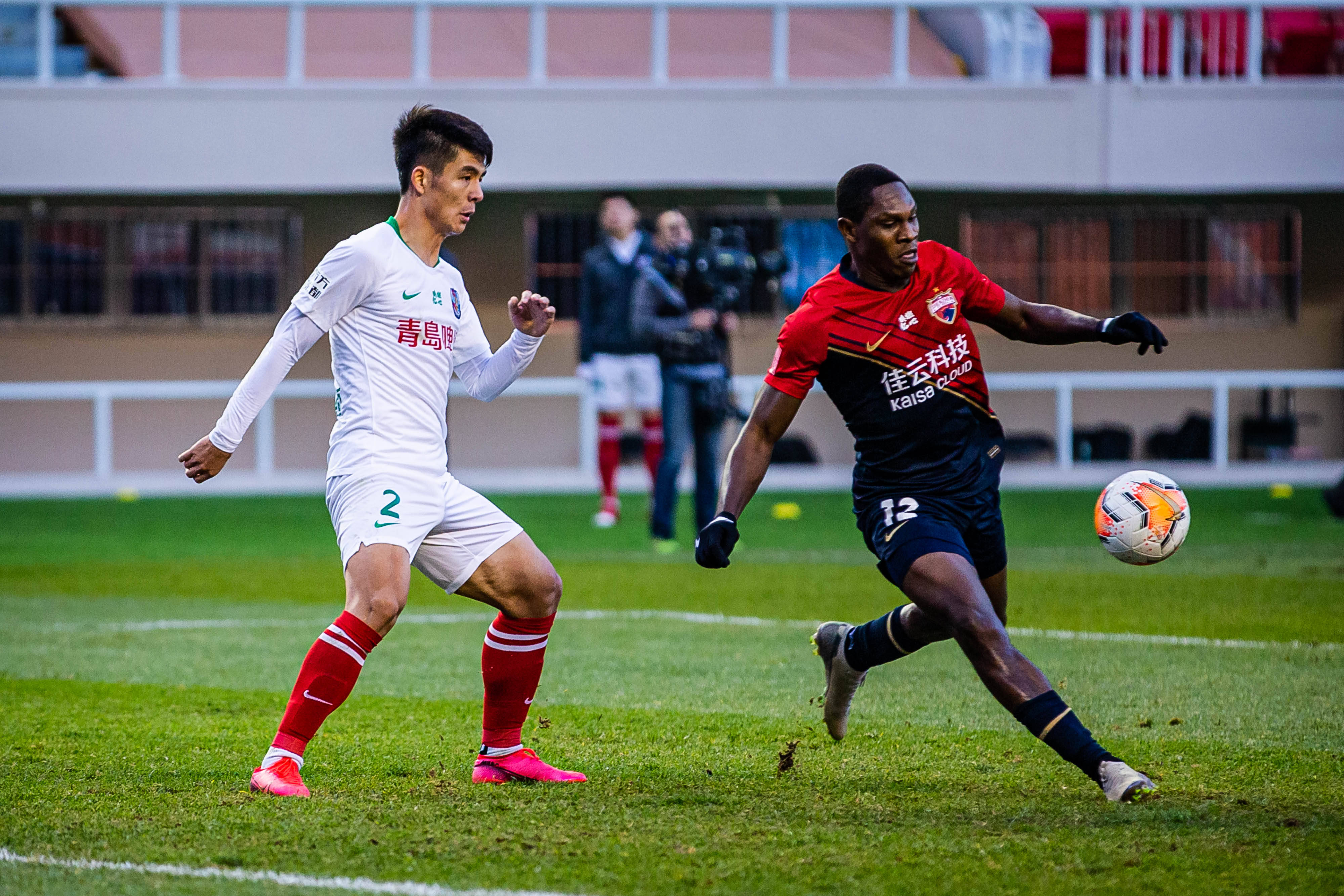 九州娱乐平台-深圳佳兆业队表现出色，备战下一轮比赛的简单介绍