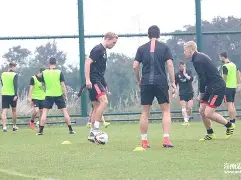 九州娱乐官方网站登录入口（九州娱乐体育、真人、游戏）-布拉格斯拉维亚一战定输赢，看好晋级形势乐观(布拉格斯拉维亚夺冠)